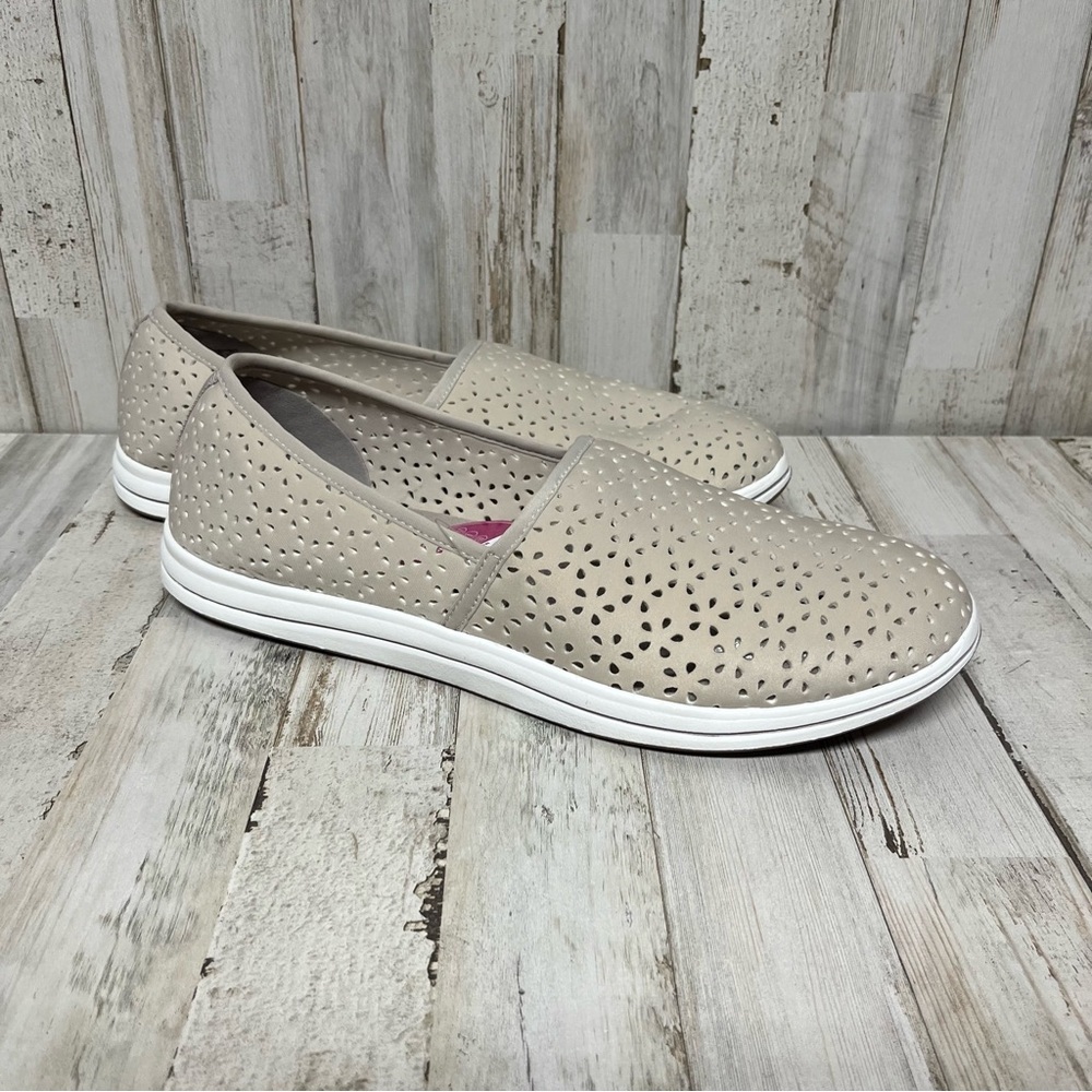 Clarks Cloudsteppers Stretch Slip-Ons Breeze Emil… - image 3